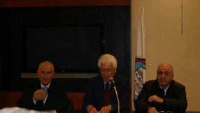 Photo of السياسة والدواء .. فساد مشترك