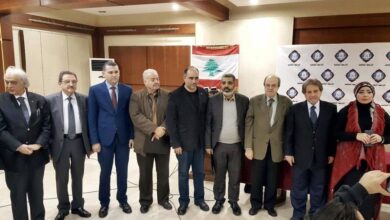 Photo of كتابنا واحد فلتتحد الايادي التي تحمله في الرابطة الثقافية