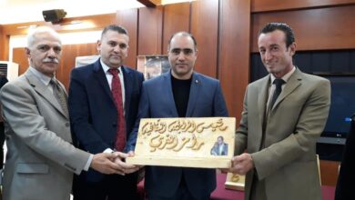 Photo of الشاعر الراحل ثابت الشيخ مكرما في الرابطة الثقافية